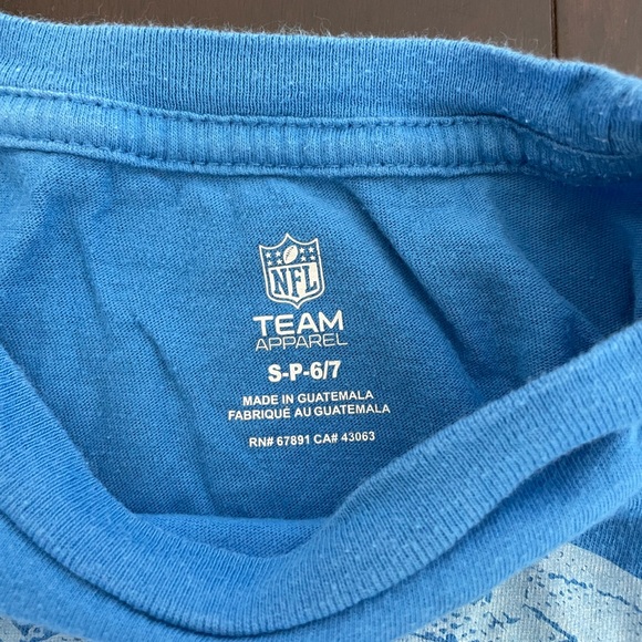 Chargers football tee, size (S) 6/7 - Picture 3 of 3